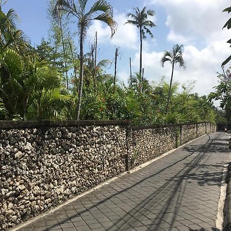Kubu Verra Seminyak クタ エクステリア 写真