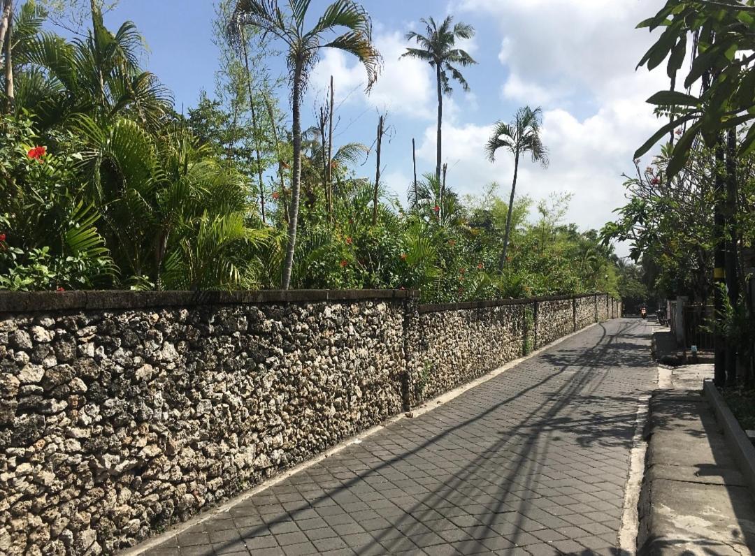 Kubu Verra Seminyak クタ エクステリア 写真